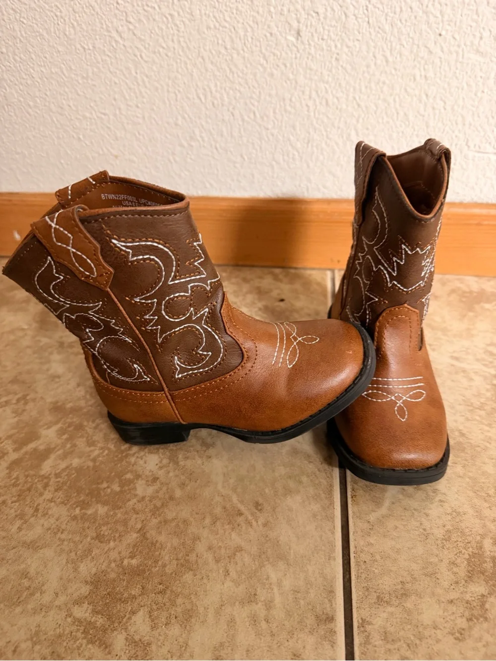 Kids Brown Western Cowboy Boots - Classic Stitch Detail